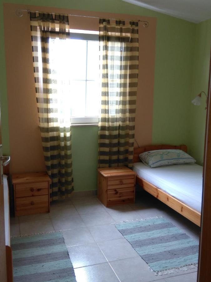 Apartmani Korade Vir Esterno foto
