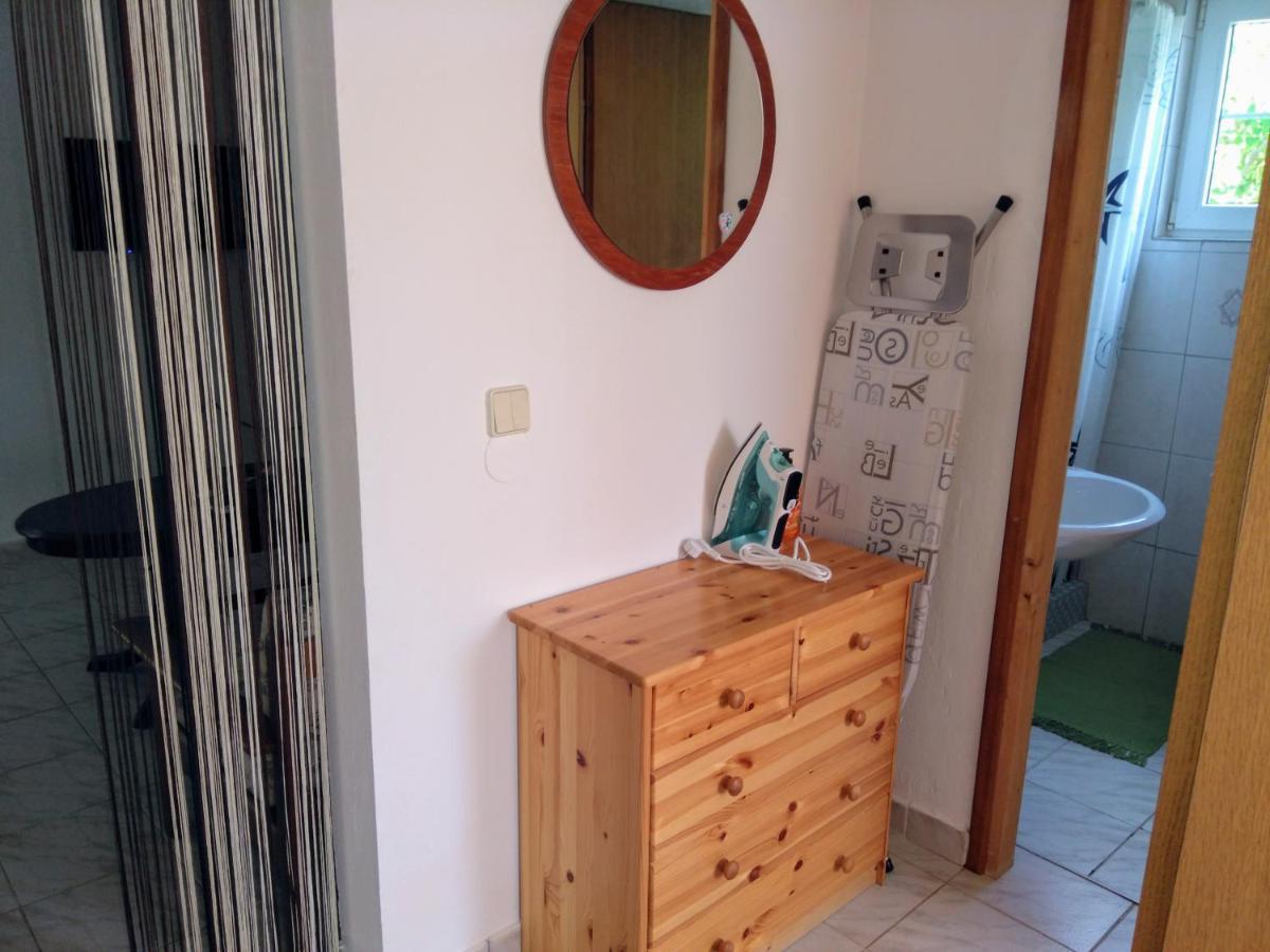 Apartmani Korade Vir Esterno foto