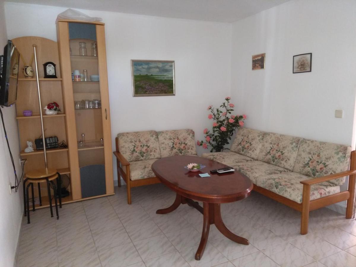 Apartmani Korade Vir Esterno foto