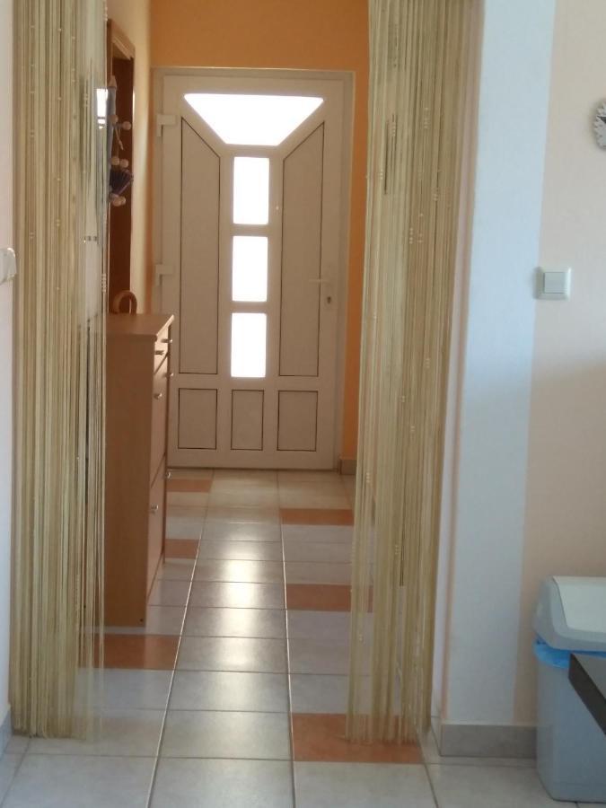 Apartmani Korade Vir Esterno foto